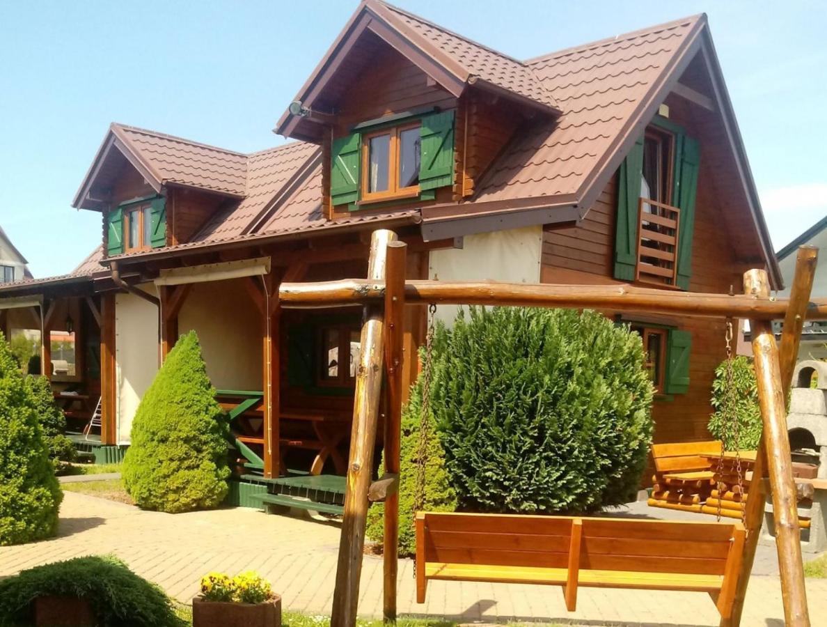 הוילה קארוויה Apartamentowe Domki Drewniane Colorado מראה חיצוני תמונה