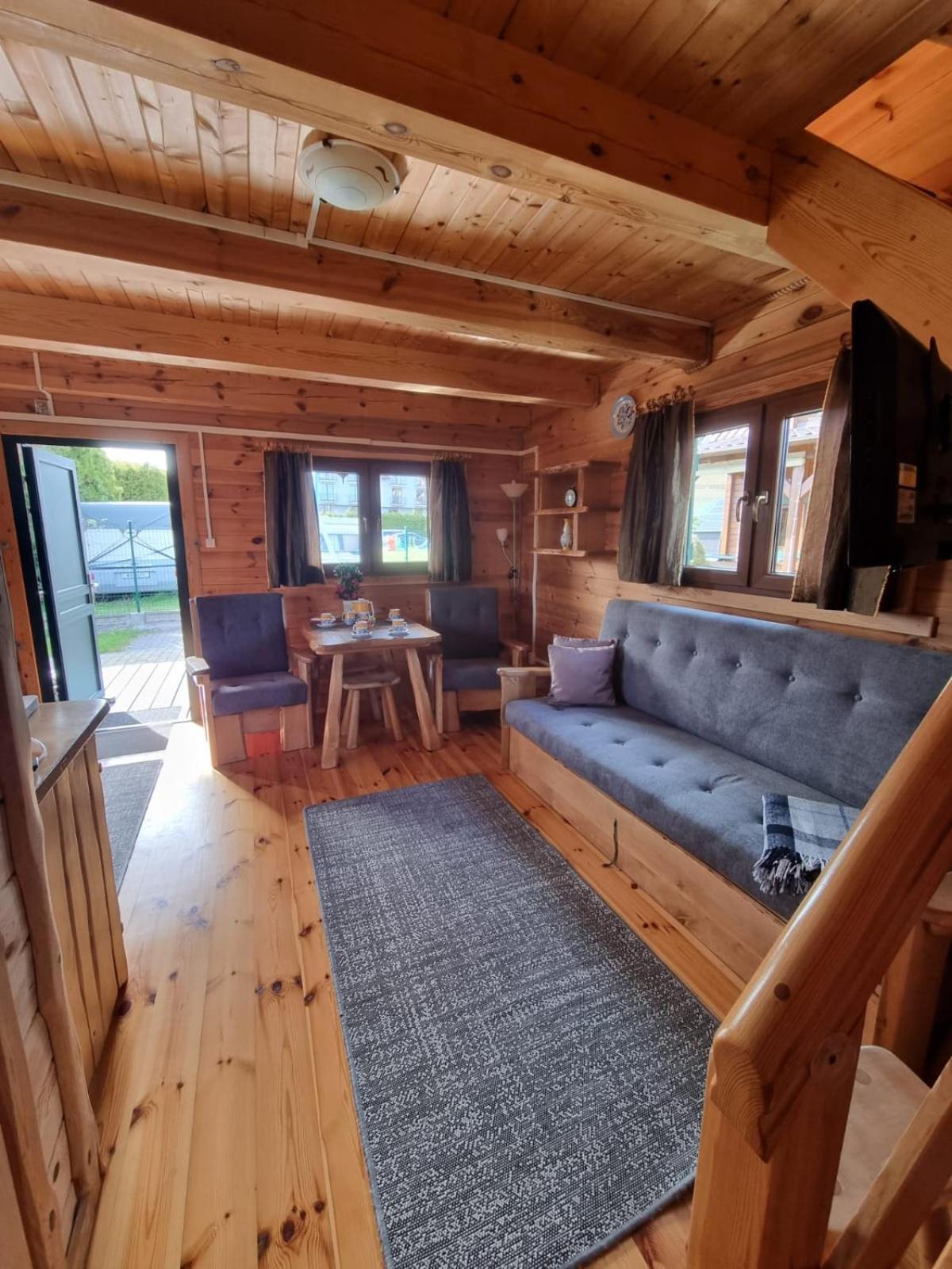 הוילה קארוויה Apartamentowe Domki Drewniane Colorado מראה חיצוני תמונה